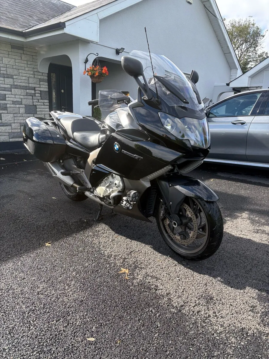 2016 BMW k1600gt - Image 2