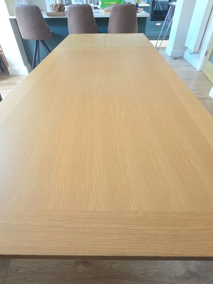 Kitchen Table - Image 3
