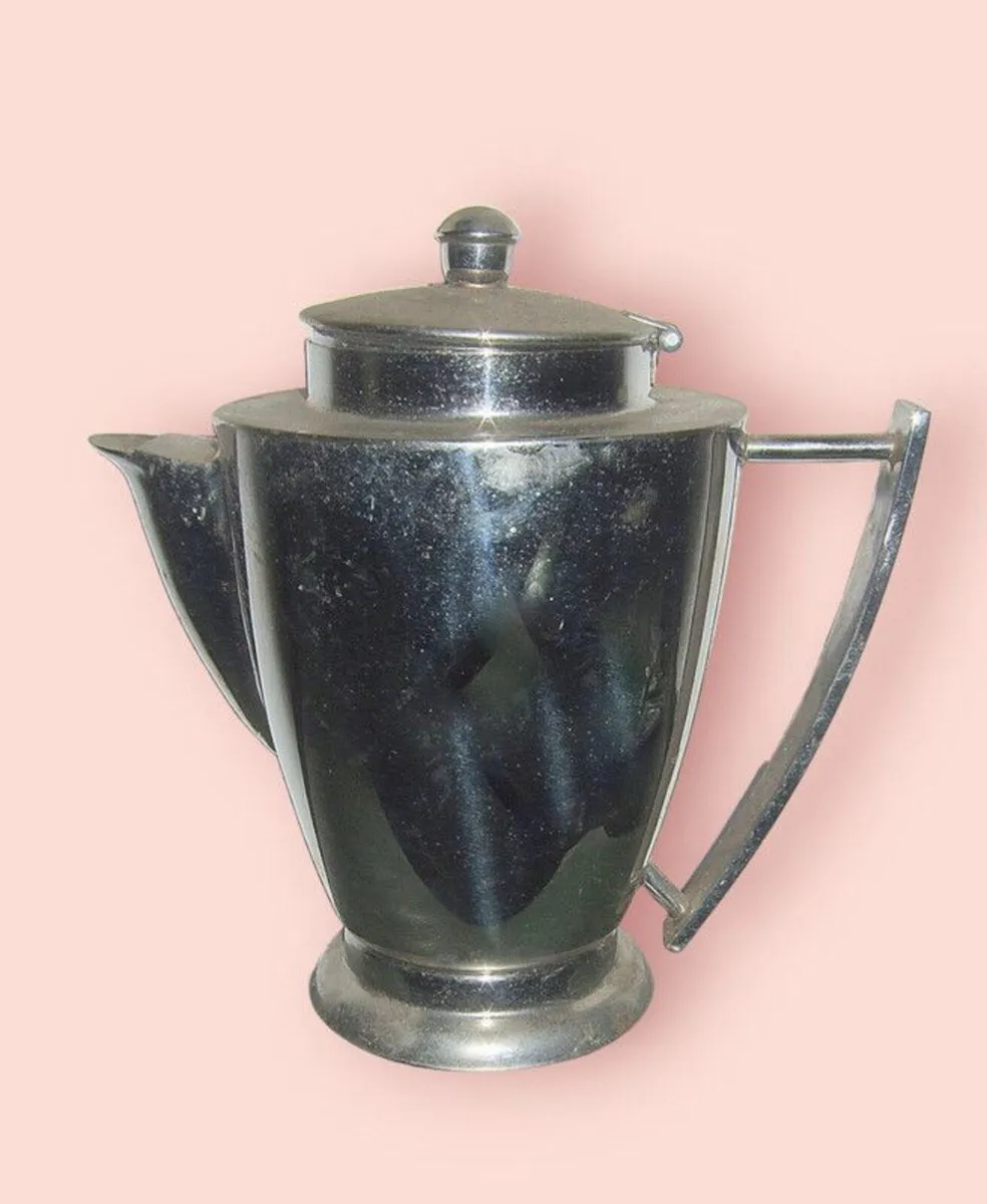 BN Elia Art Deco Stainless Steel Coffee / Tea Pot - Image 3