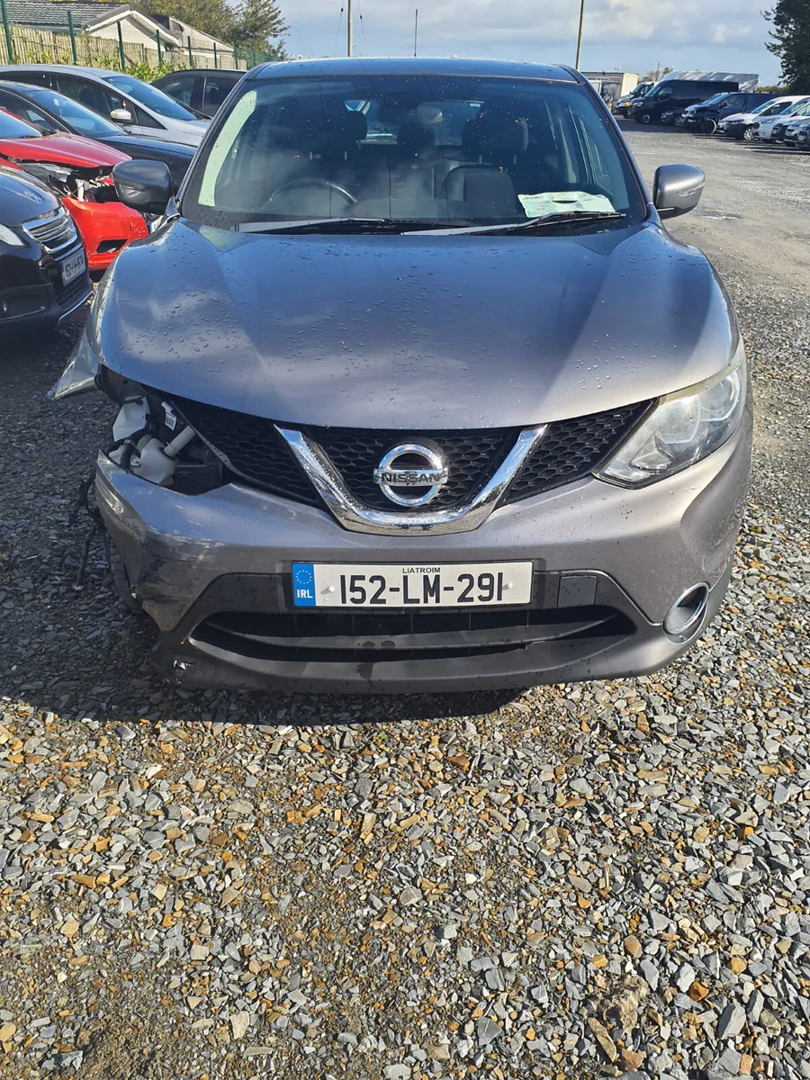 Nissan Qashqai 2015 - Image 1