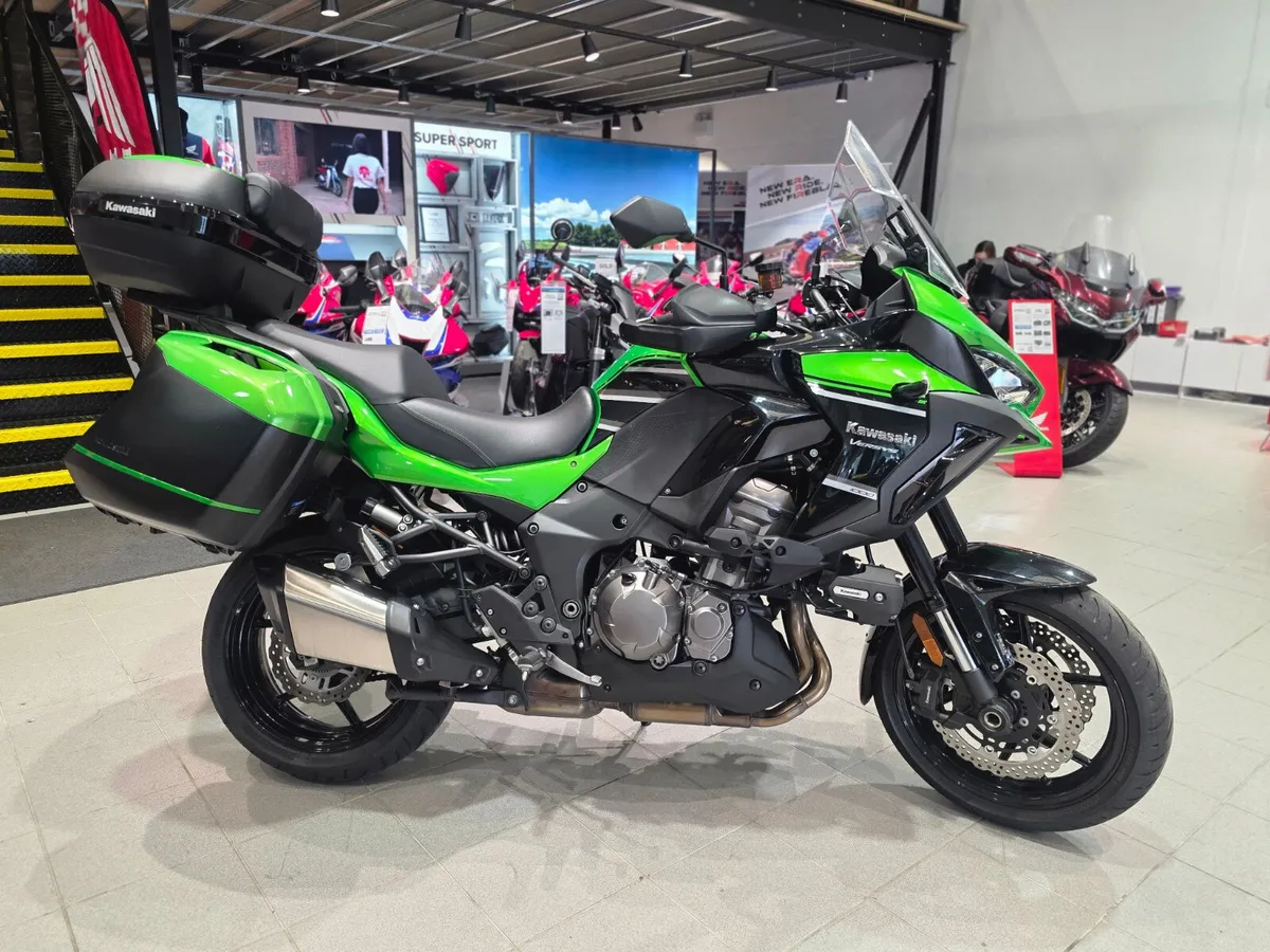Kawasaki KLE 1000 Versys GT - Image 1