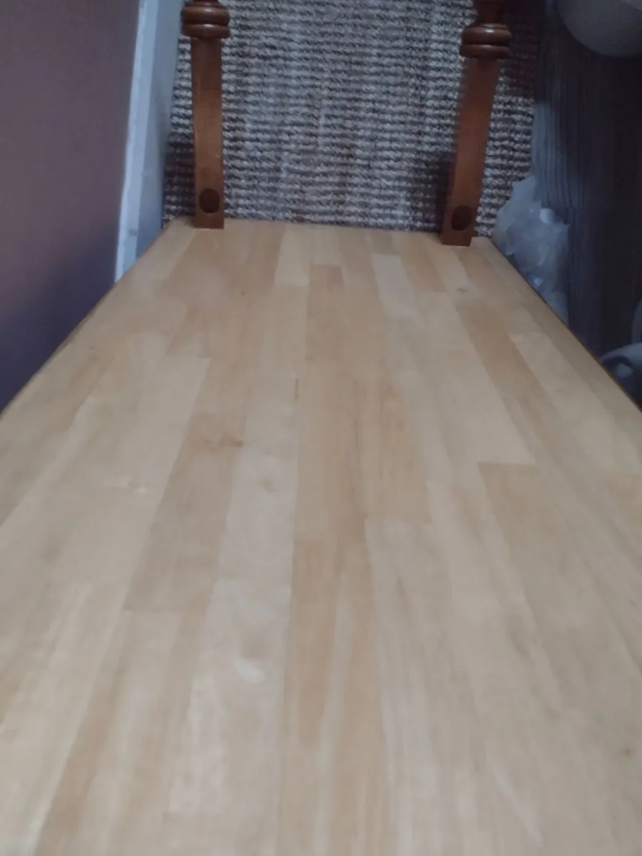 Large Oak coffee table - Image 3