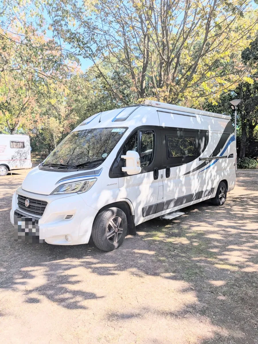 Camper - Image 2