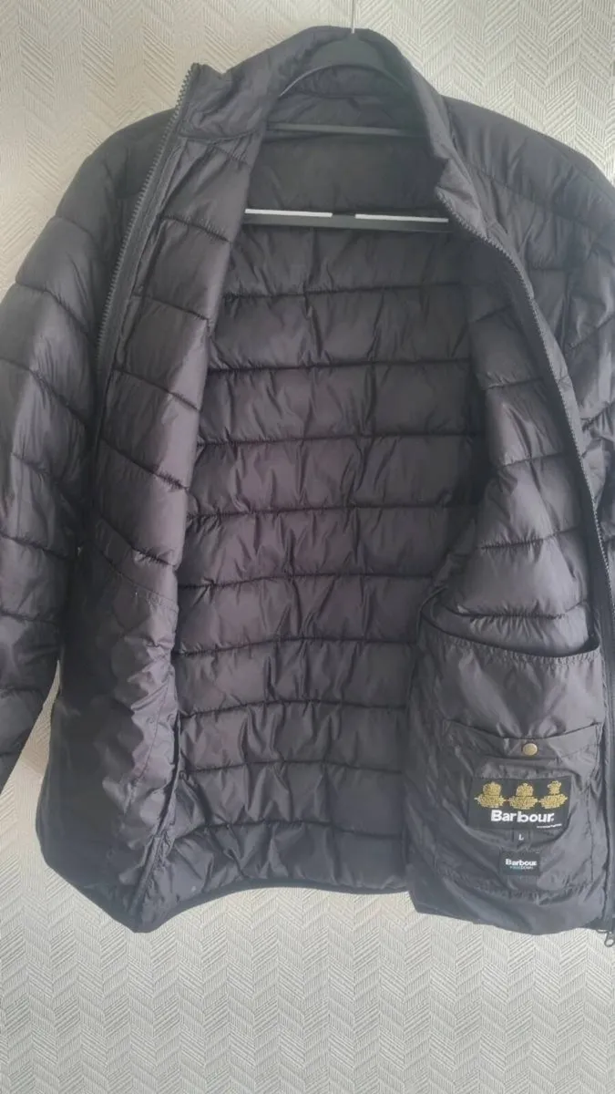 Barbour Penton Men's Quilted Jacket - Image 4
