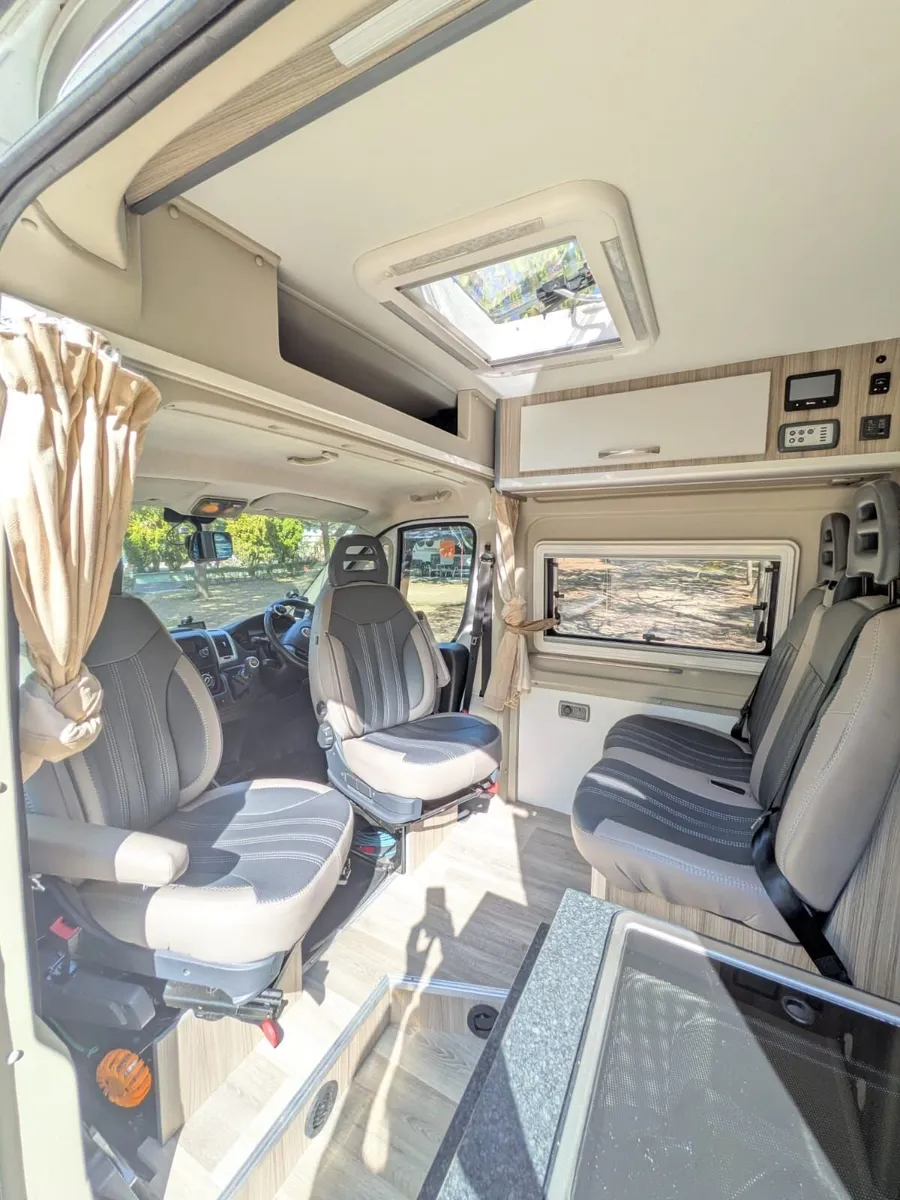 Camper - Image 3