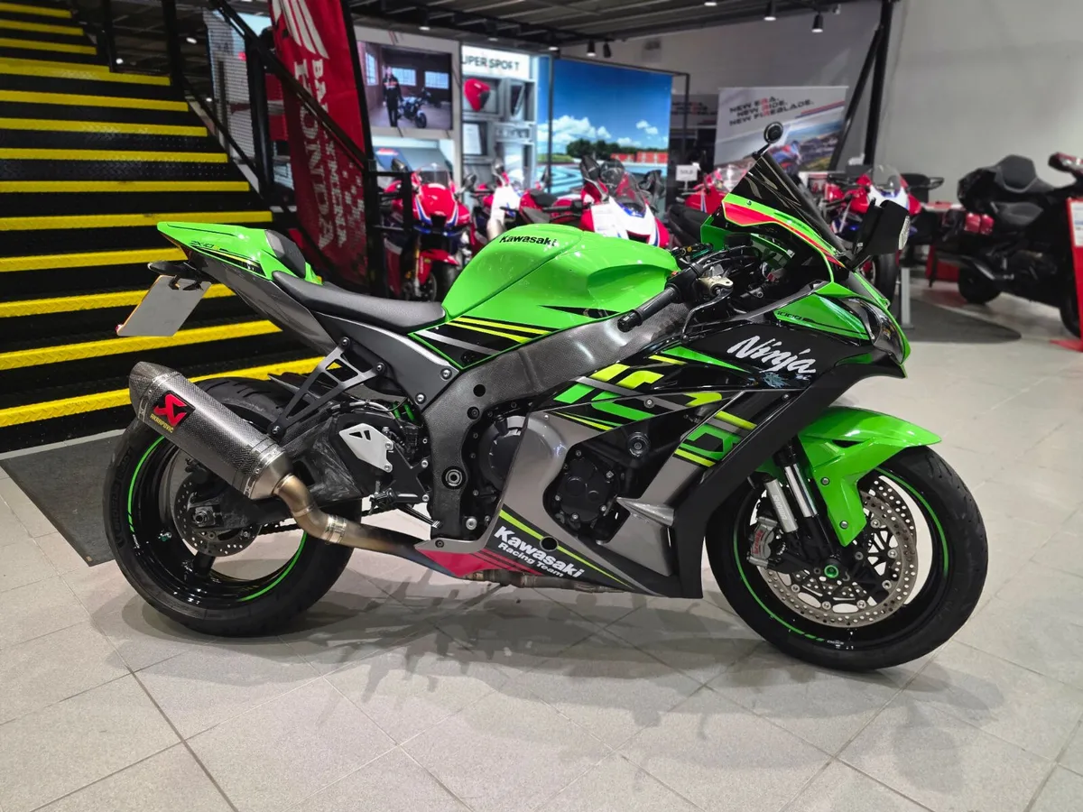 Kawasaki ZX10RR Ninja KRT - Image 2