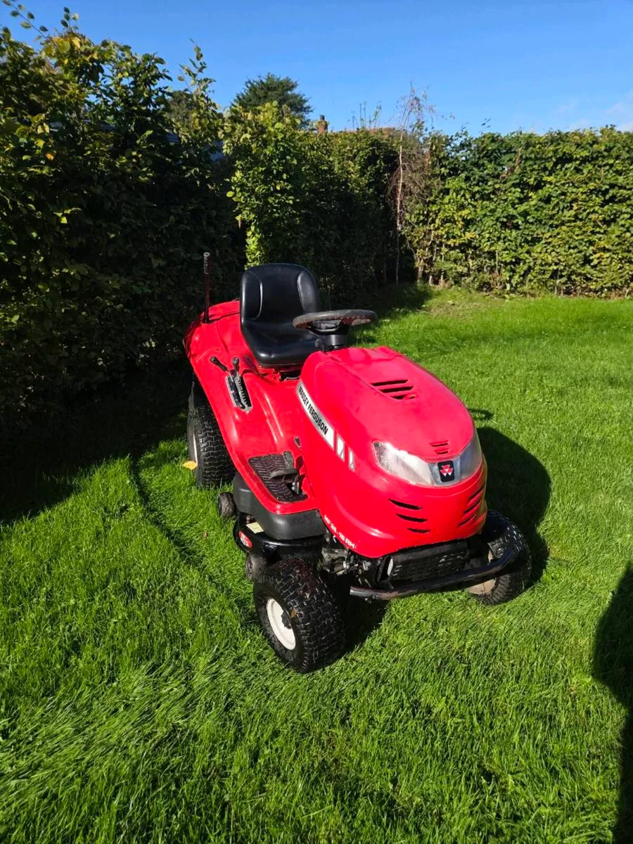 Ride on mower - Image 2