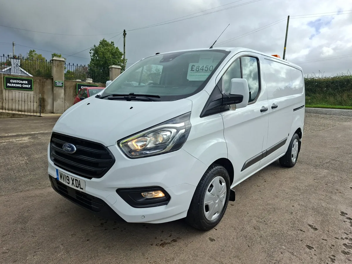 OUTSTANDING 2019 TRANSIT CUSTOM 130 320 SWB TREND - Image 3