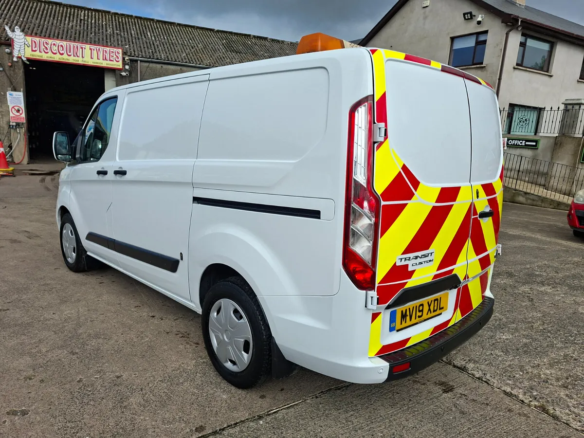 OUTSTANDING 2019 TRANSIT CUSTOM 130 320 SWB TREND - Image 4