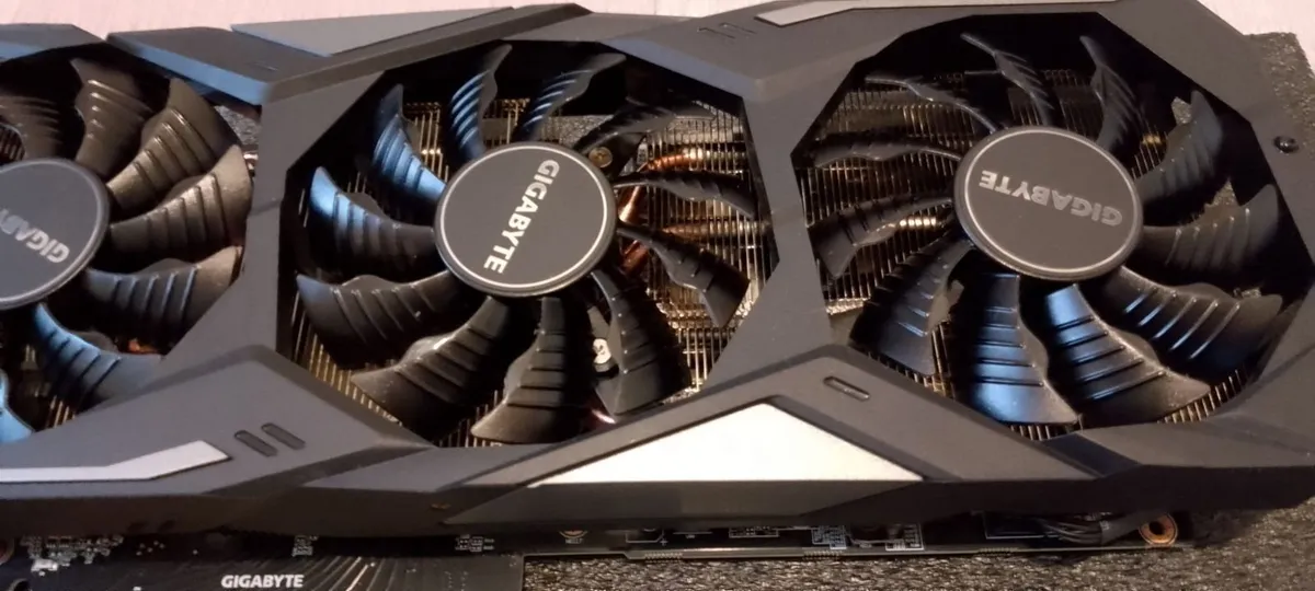 Graphics Card RTX 2070 Super WINDFORCE OC - Image 3