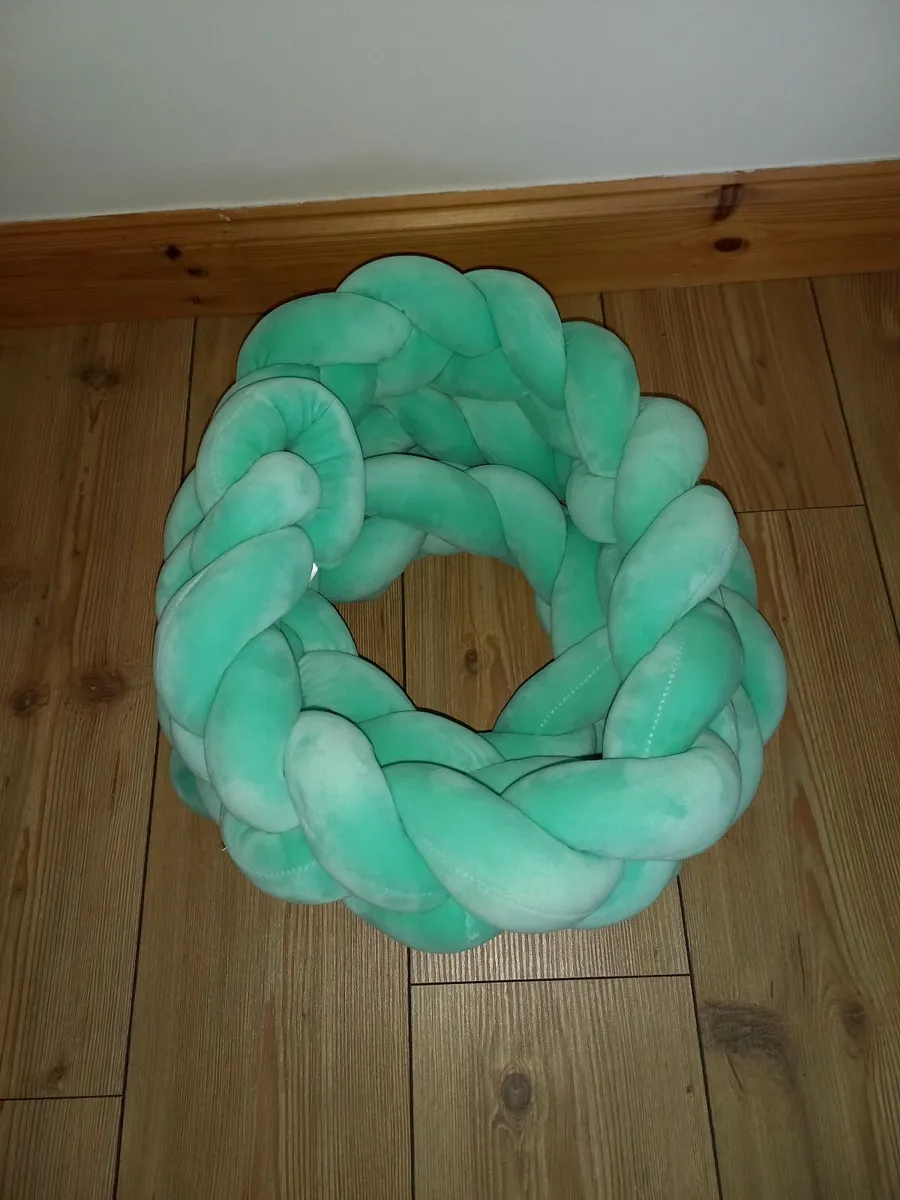 Crib bumper - Image 1