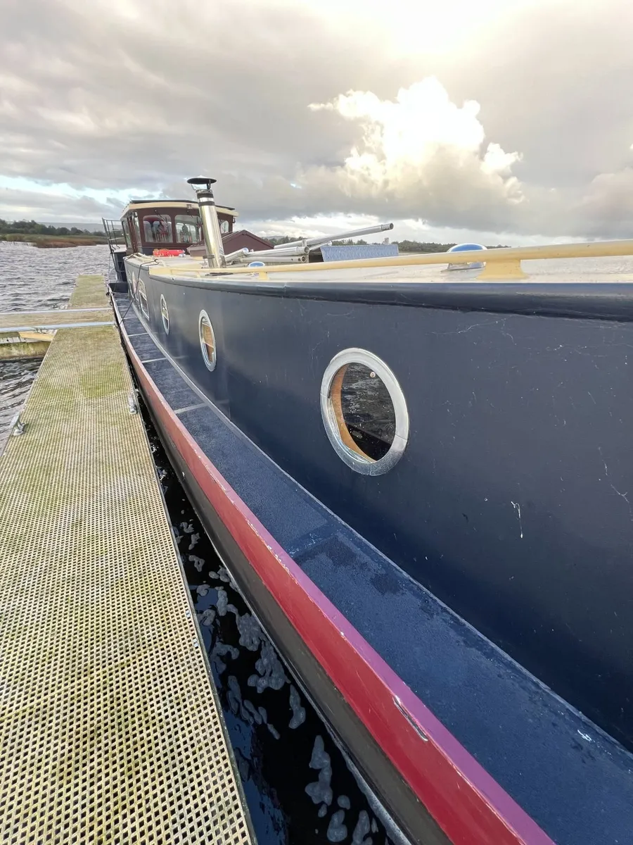 68ft Live, work, holiday! Barge by Riversdale. - Image 3