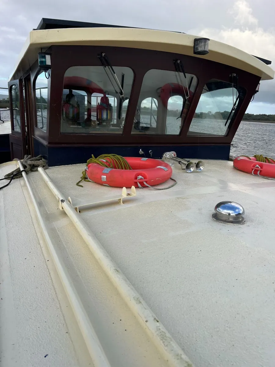 68ft Live, work, holiday! Barge by Riversdale. - Image 2