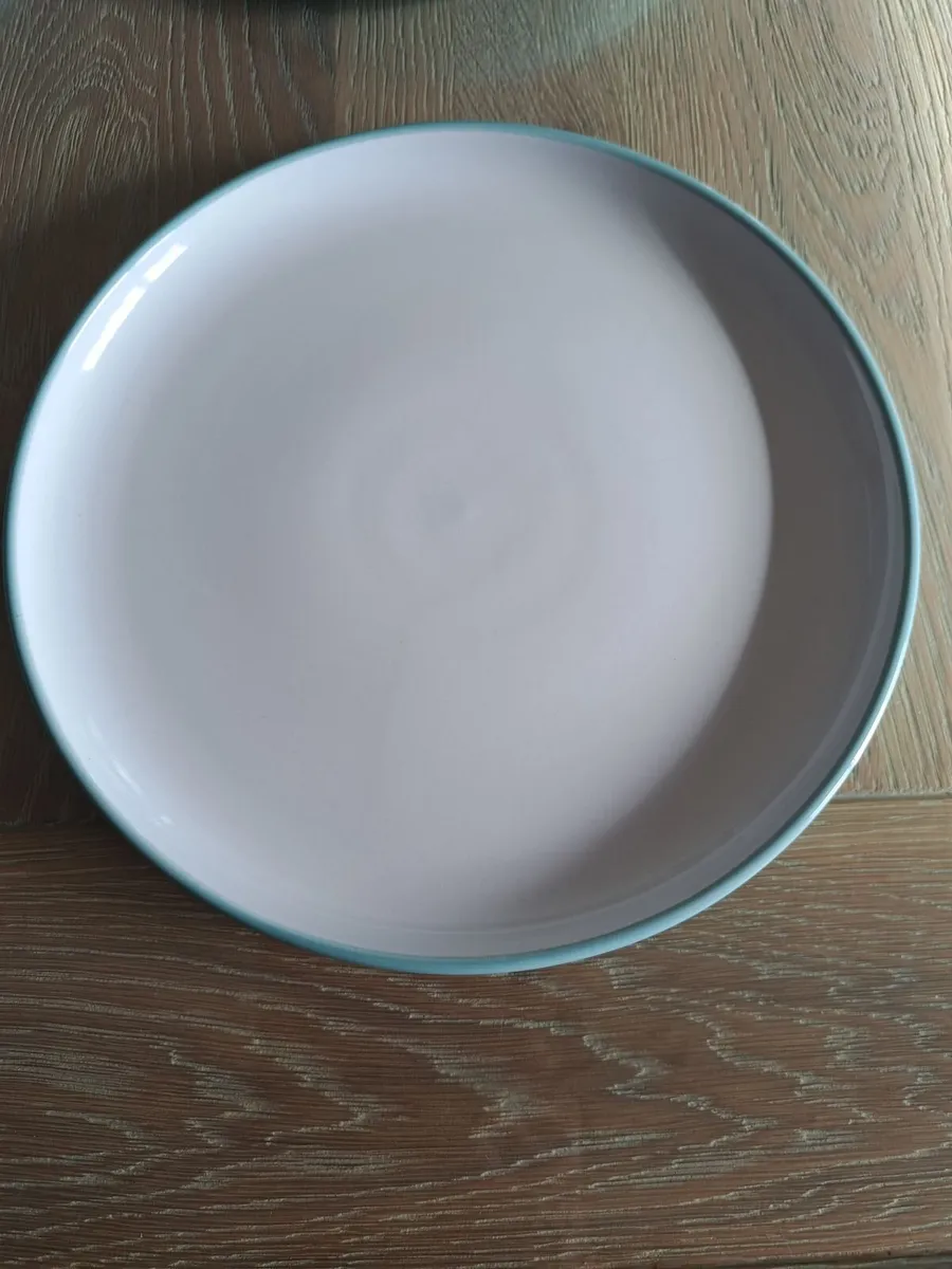 Set of Eight Dinner Plates White & Duck Egg - Image 1