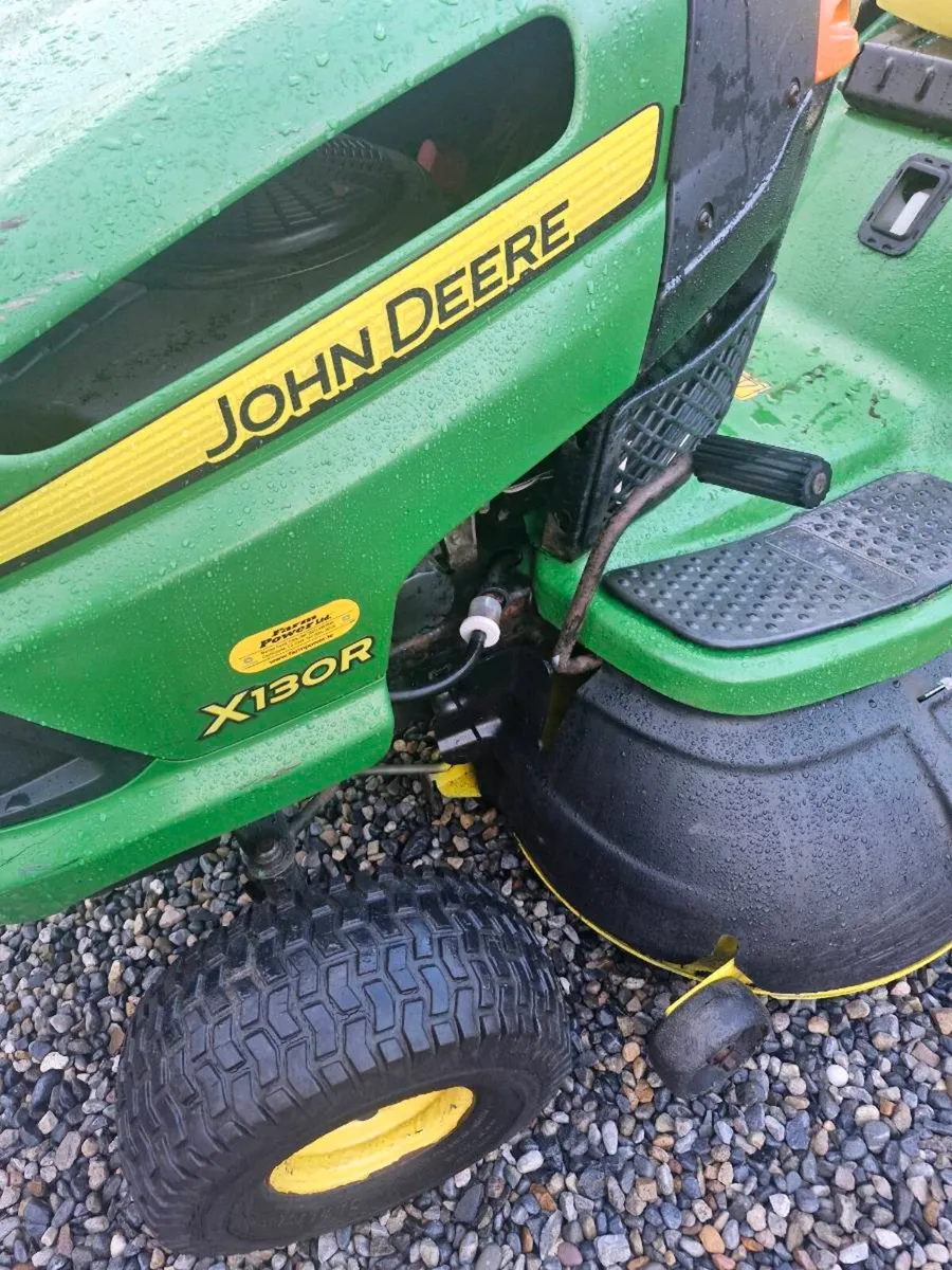 John Deere X130R Ride on mower Delivery available - Image 2
