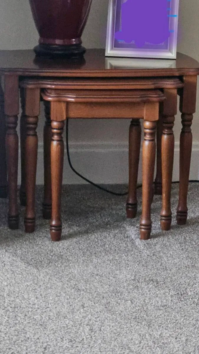 Nest of tables - Image 2