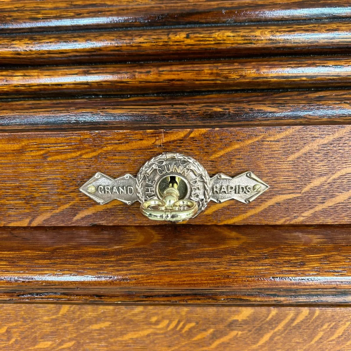 A superb antique American oak roll-top desk with b - Image 2