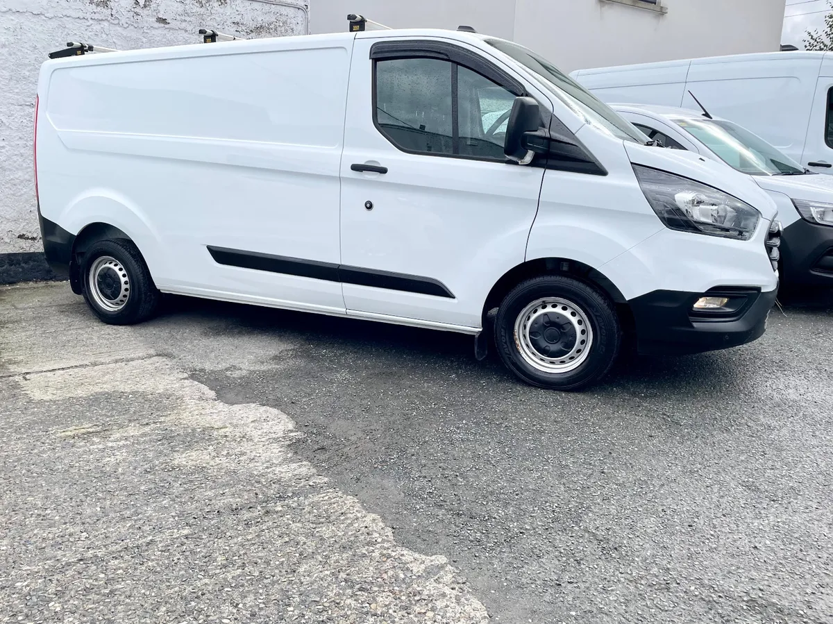 Ford Transit Custom 300L2 2.0TDCI 130PS LWB,2023 - Image 2