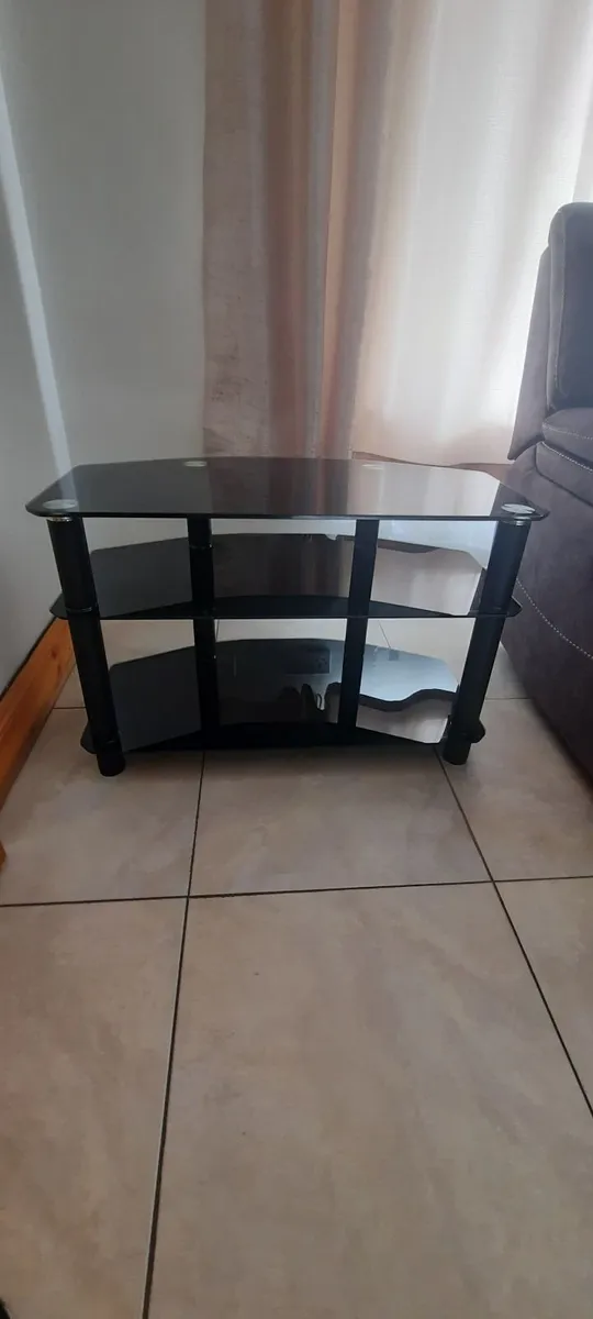 Tv stand - Image 1