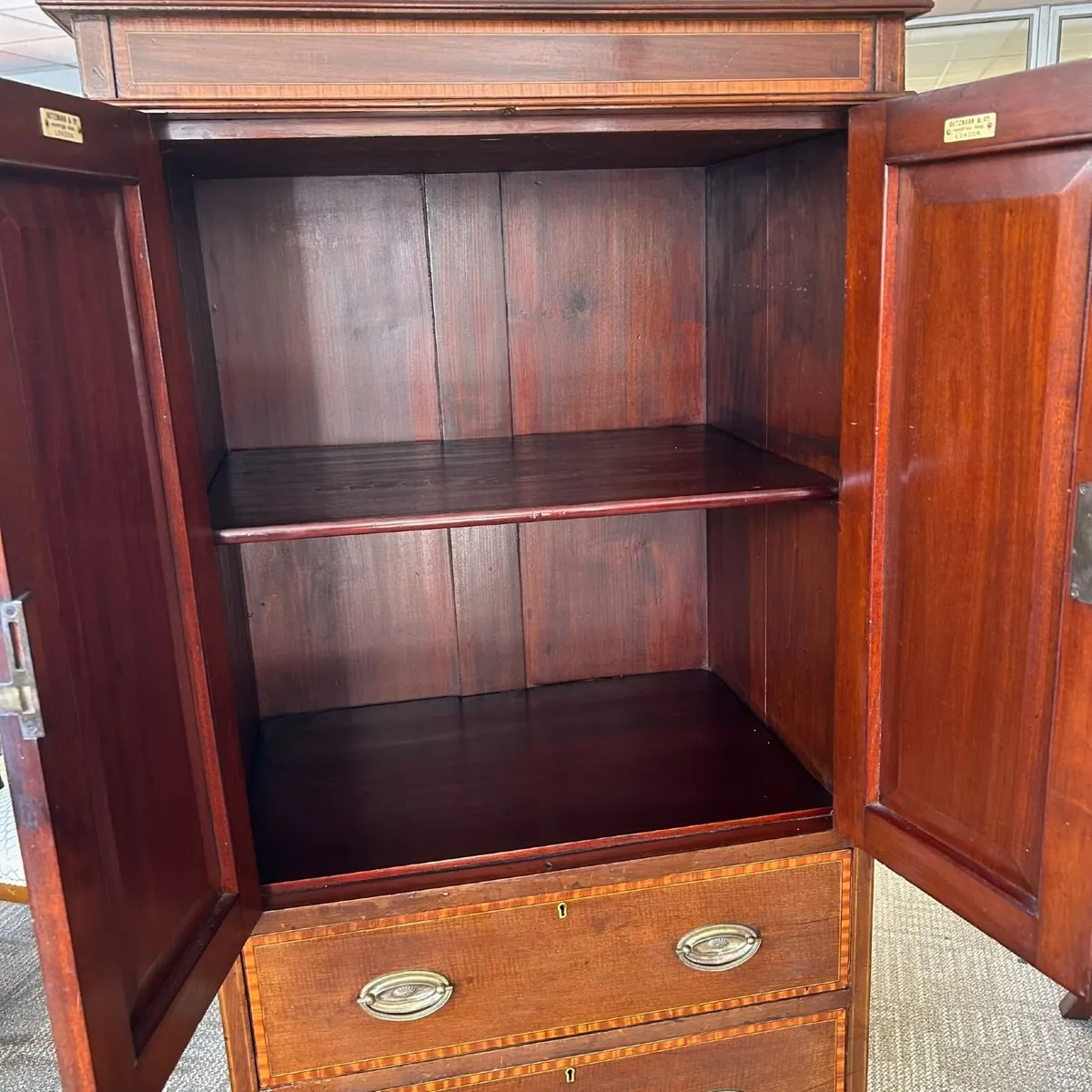 Antique linen cabinet by Oetzmann & Co., Hampstead - Image 3