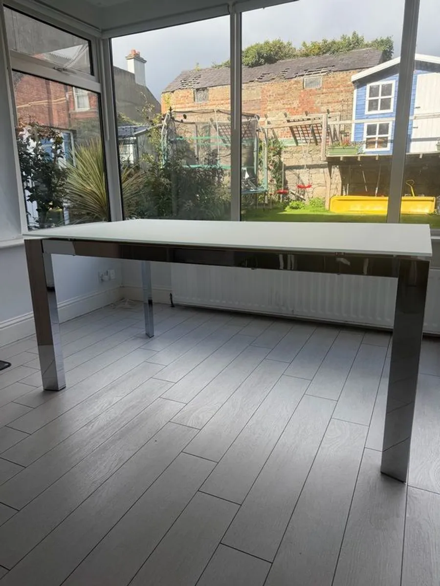 Calligaris Extending Glass Dining Table - Image 1