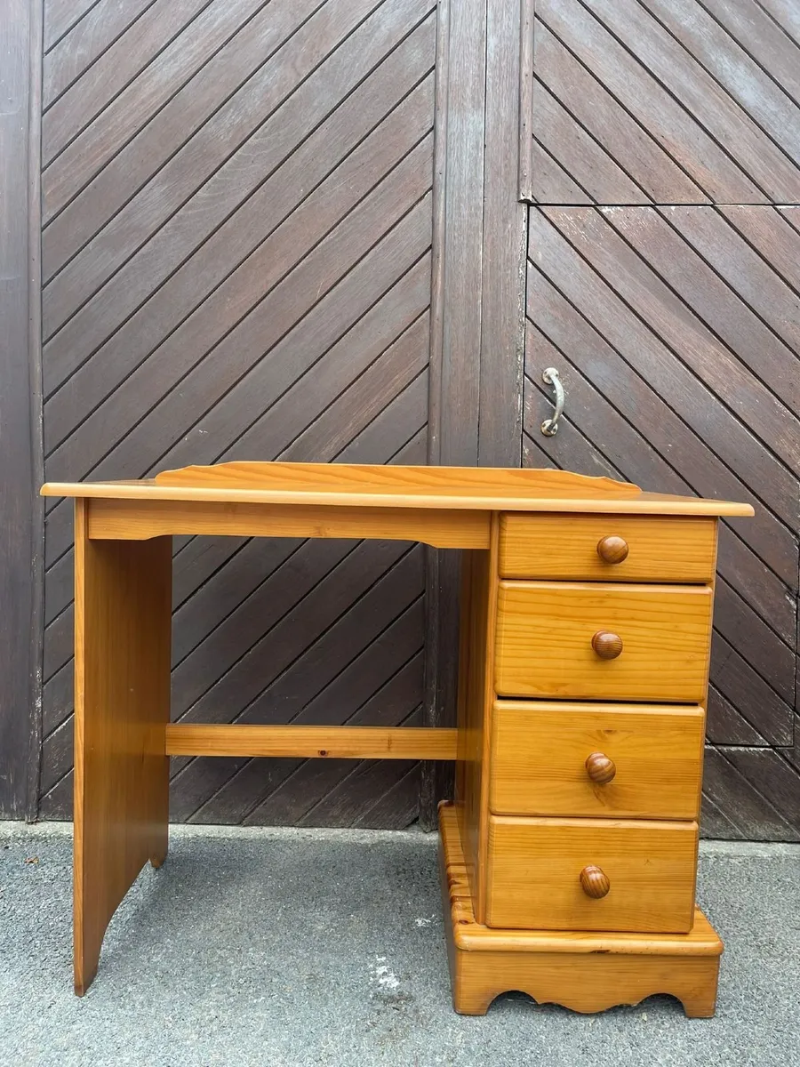 Study desk
