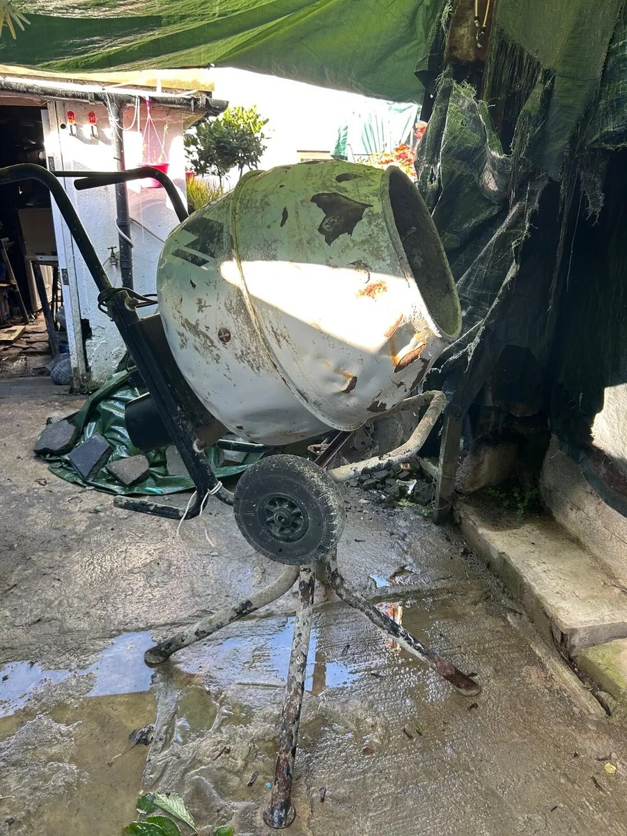 Cement mixer - Image 2