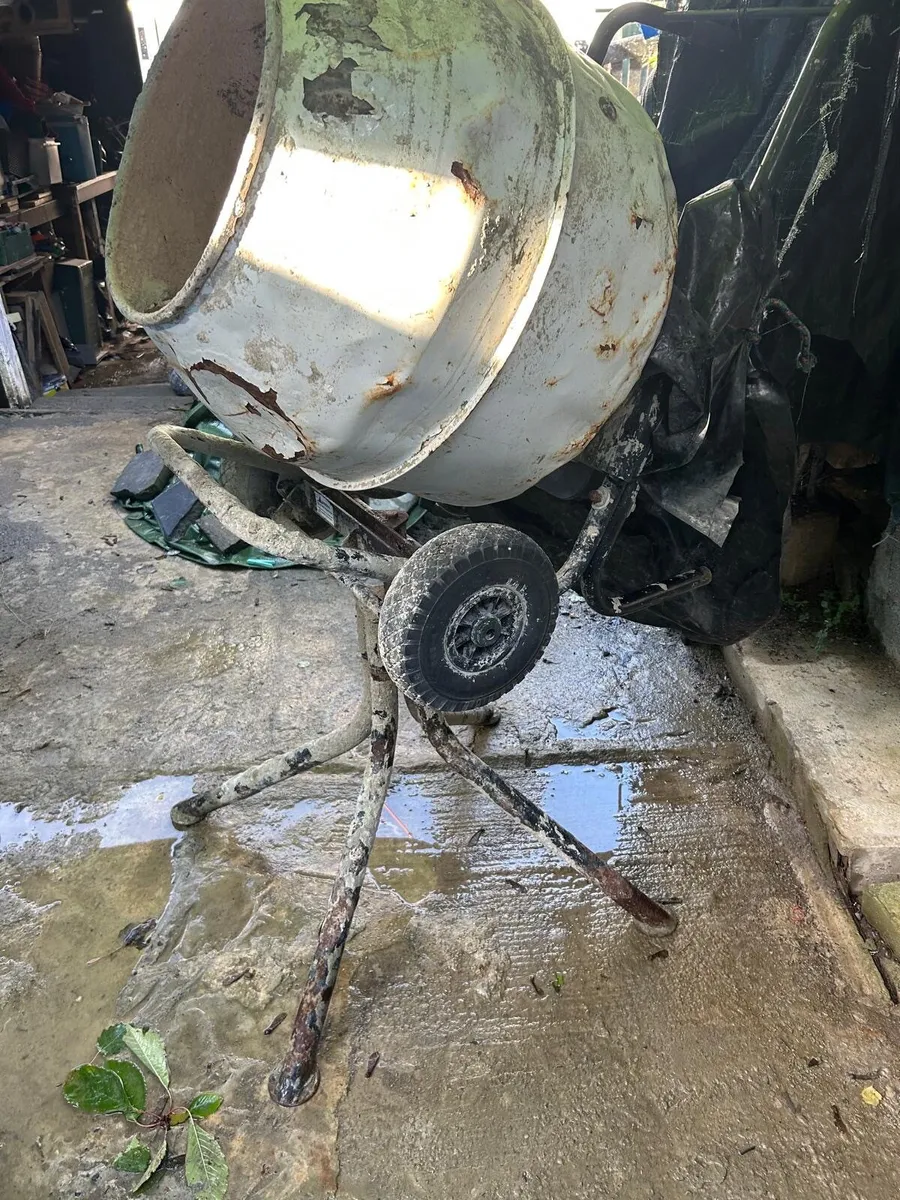 Cement mixer - Image 4