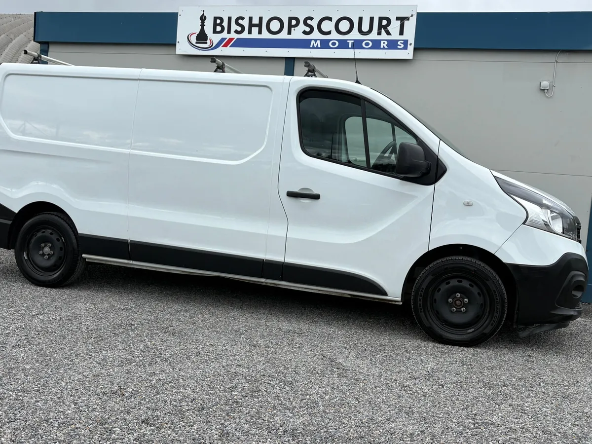 Renault Trafic 2021 - Image 3