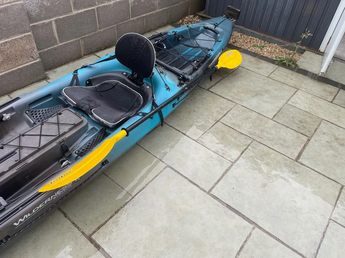 Wilderness System Thresher 140 fishing kayak -set - Image 4