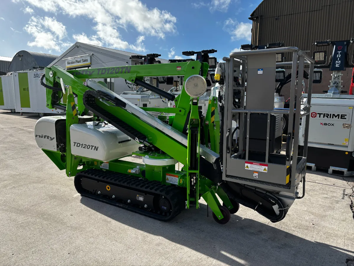 New Niftylift tracked 12m tracked boomlifts - Image 4