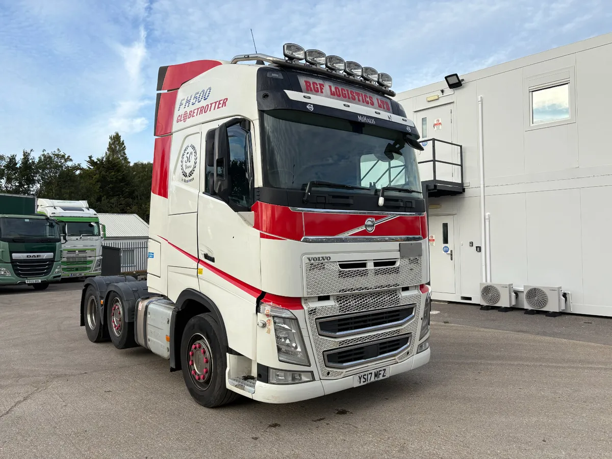 2017 VOLVO FH500 TRACTOR - Image 1