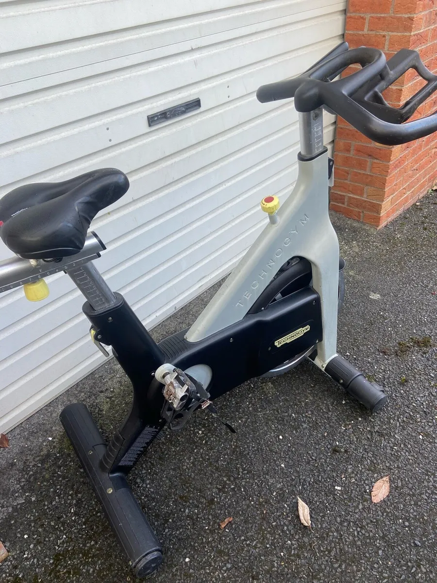 Techno gym Spin Bike - Image 1