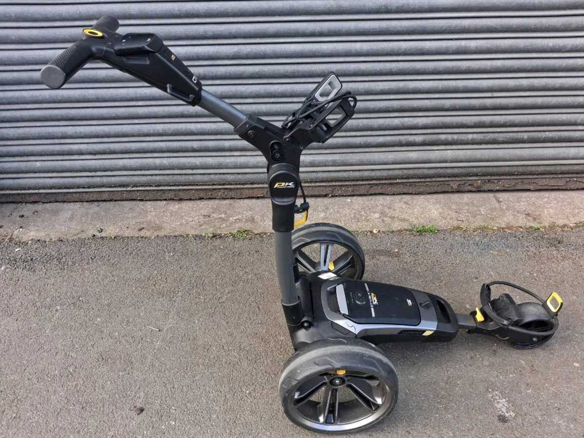 Powakaddy CT6 at Golf Concepts - Image 2