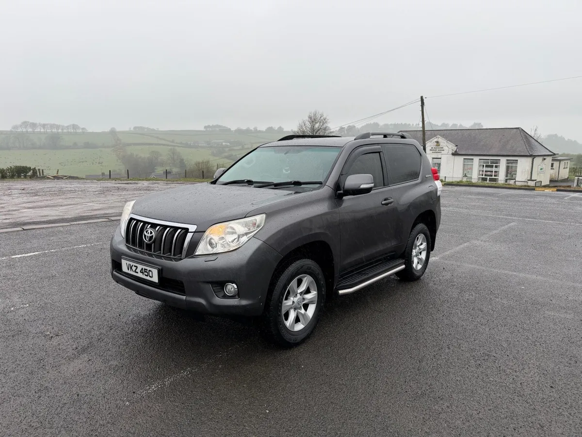 2012 Toyota landcrusier swb 60th anniversary - Image 2