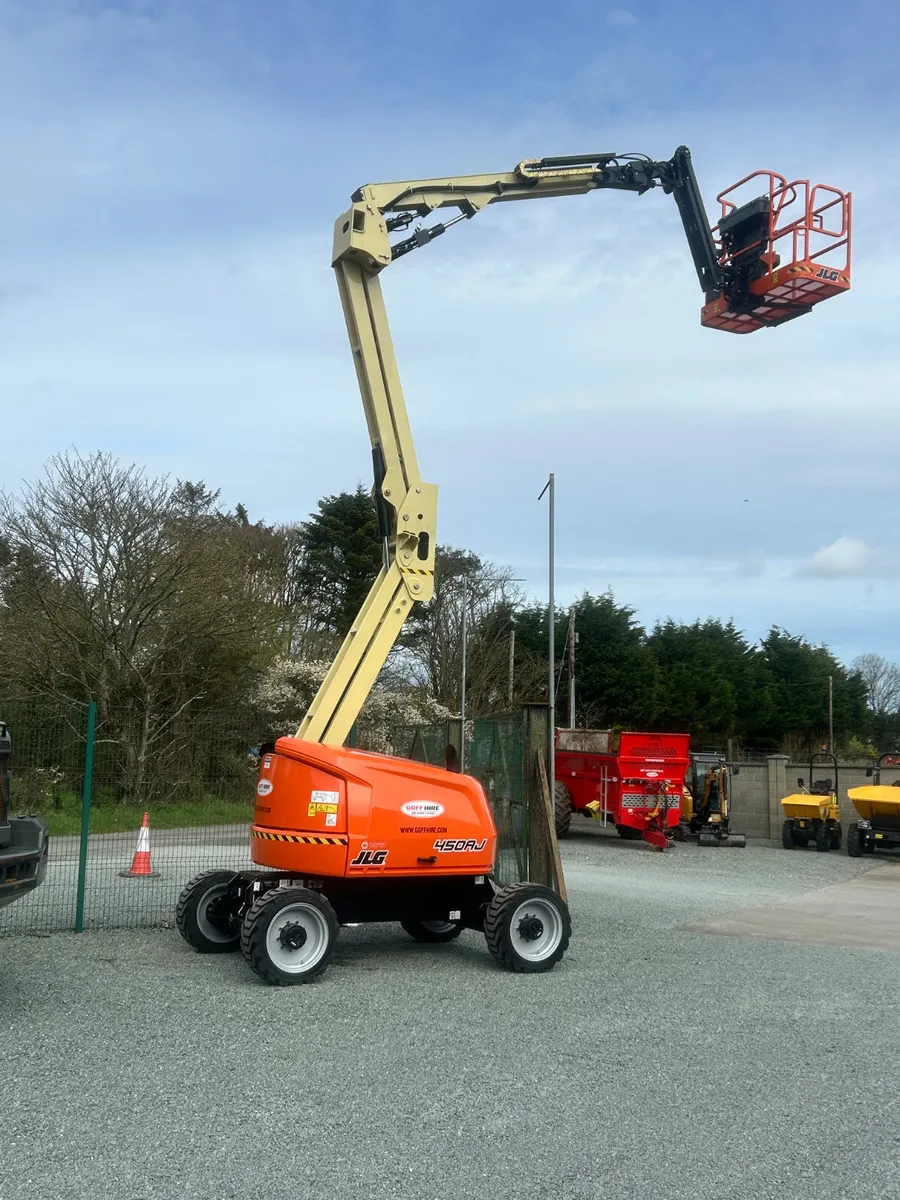 As new Cherry Picker - Image 3