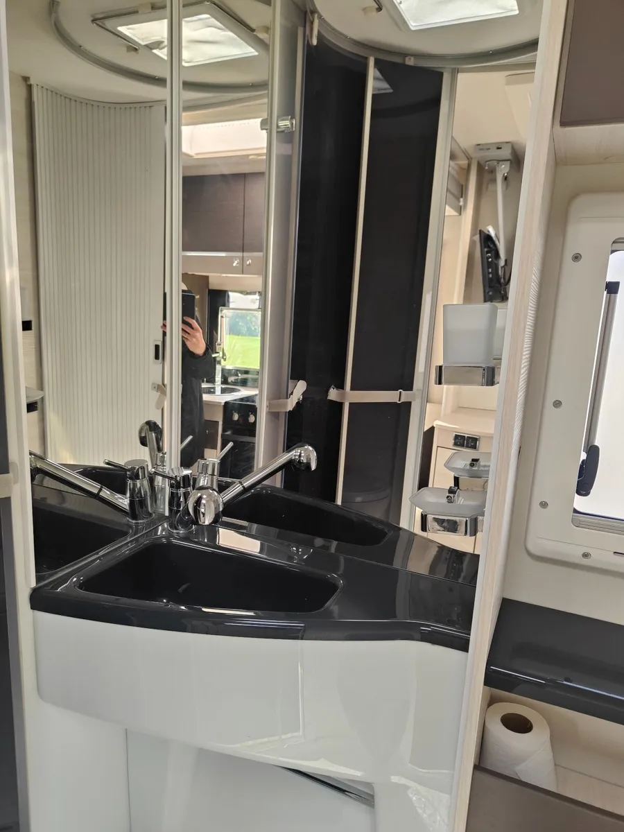 FIAT Ducati Chausson 711 Welcome Motorhome - Image 3