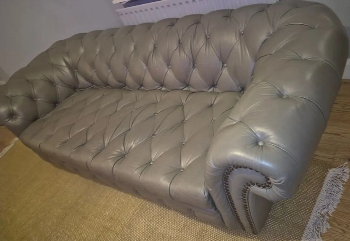 Leather sofa - Image 3