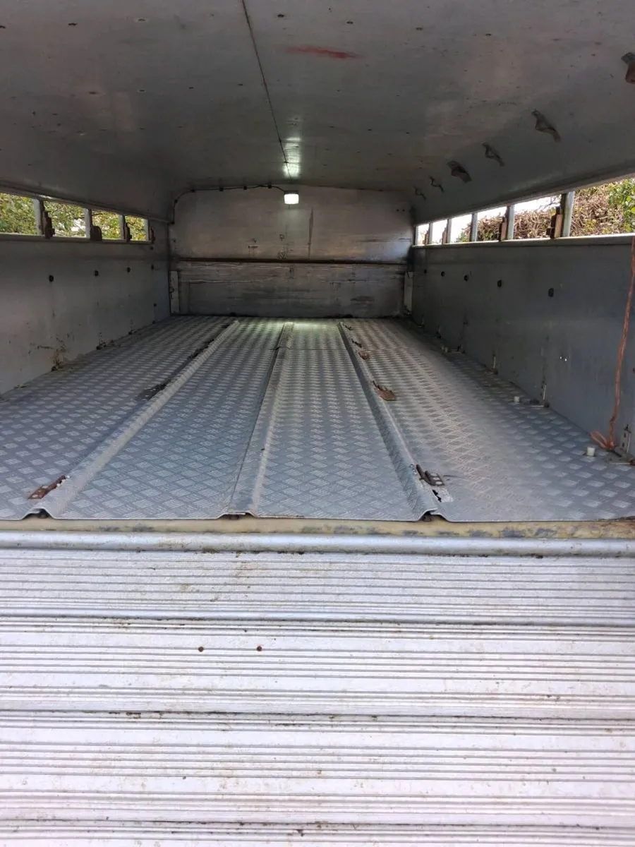 IVOR WILLAMS  14ft sheep or cattle canopy - Image 3