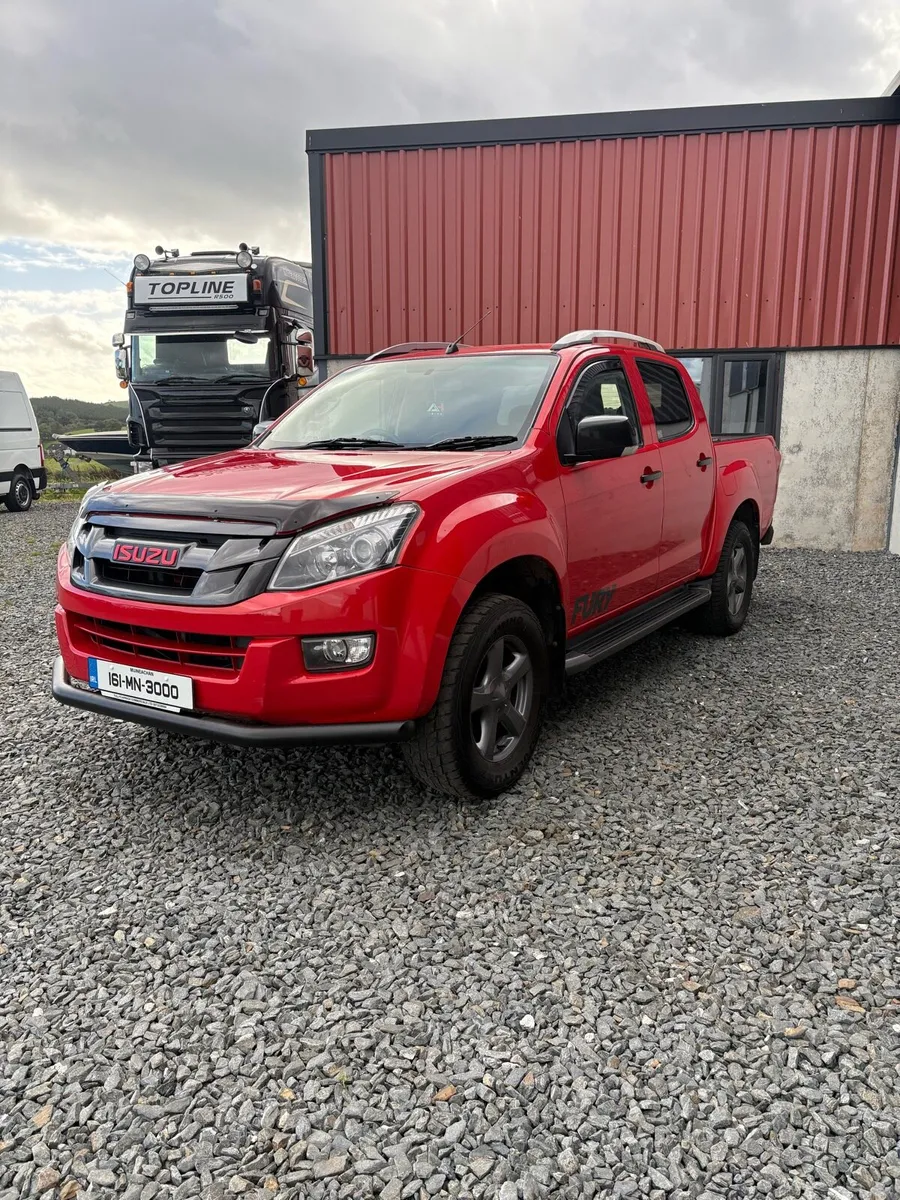 2016 Isuzu D-Max 2.5TD Fury 96k mls - Image 2