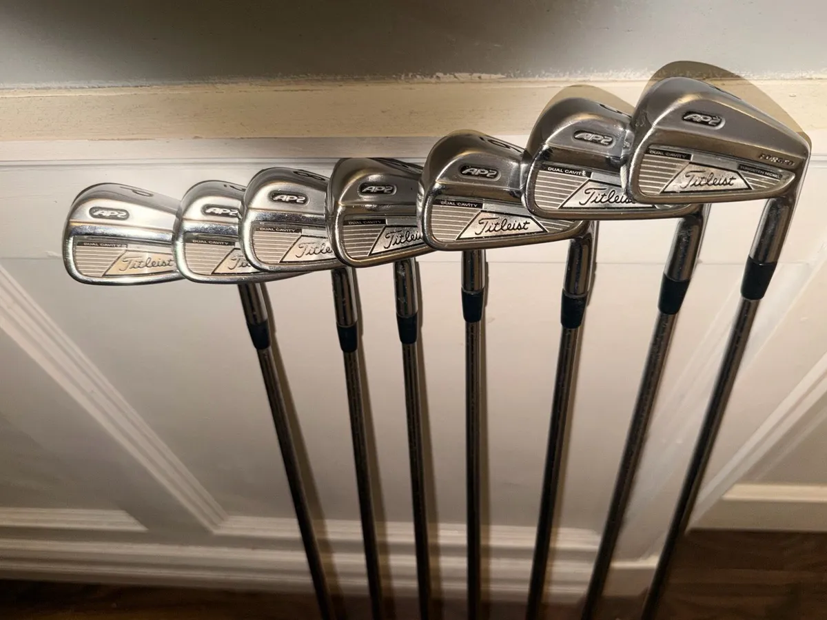 Titleist Ap2 Iron set - 4 Iron to PW - Image 1