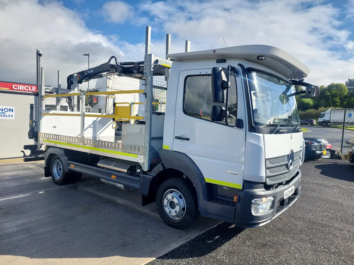 2024 MERCEDES ATEGO - Image 1