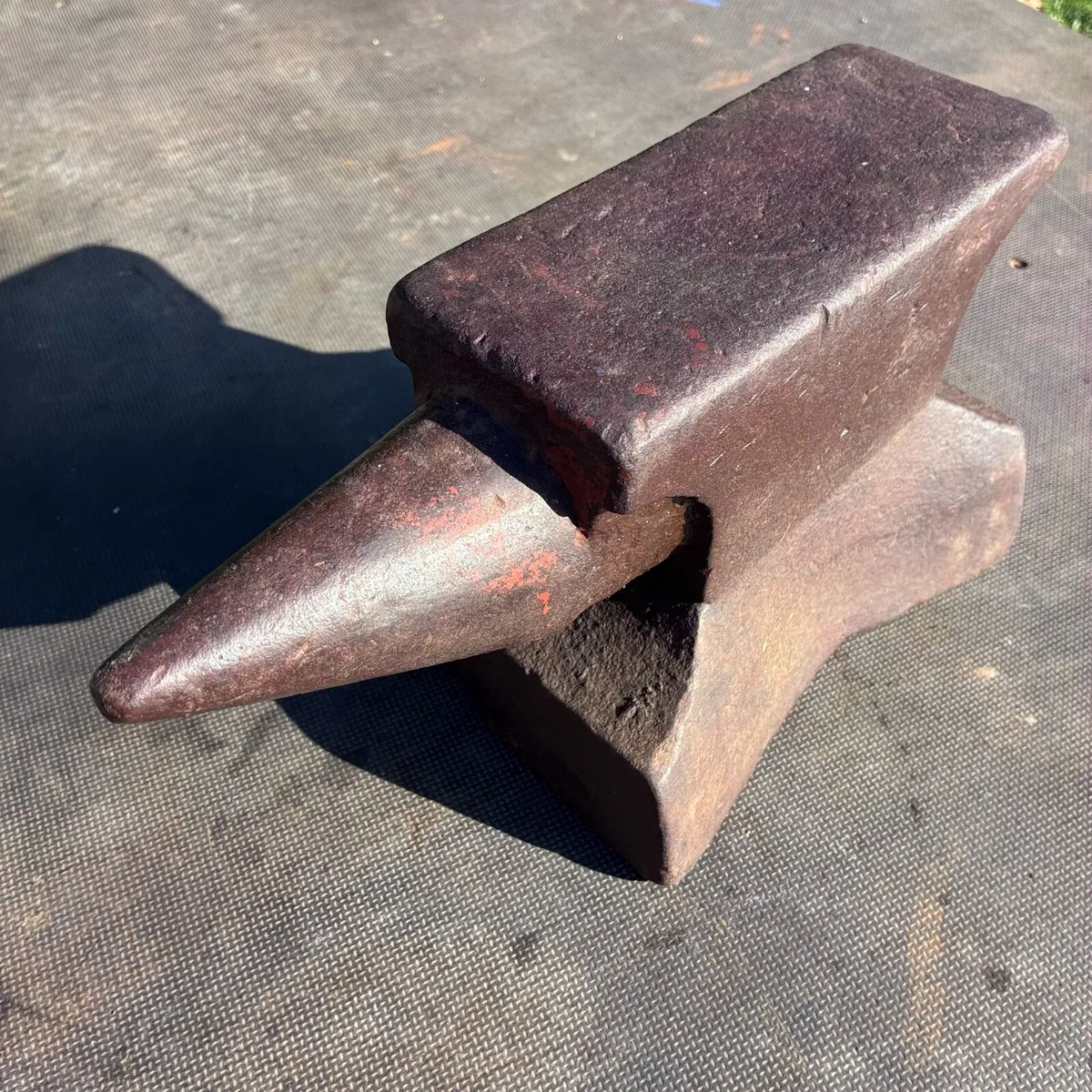 Blacksmiths Anvils - Image 4