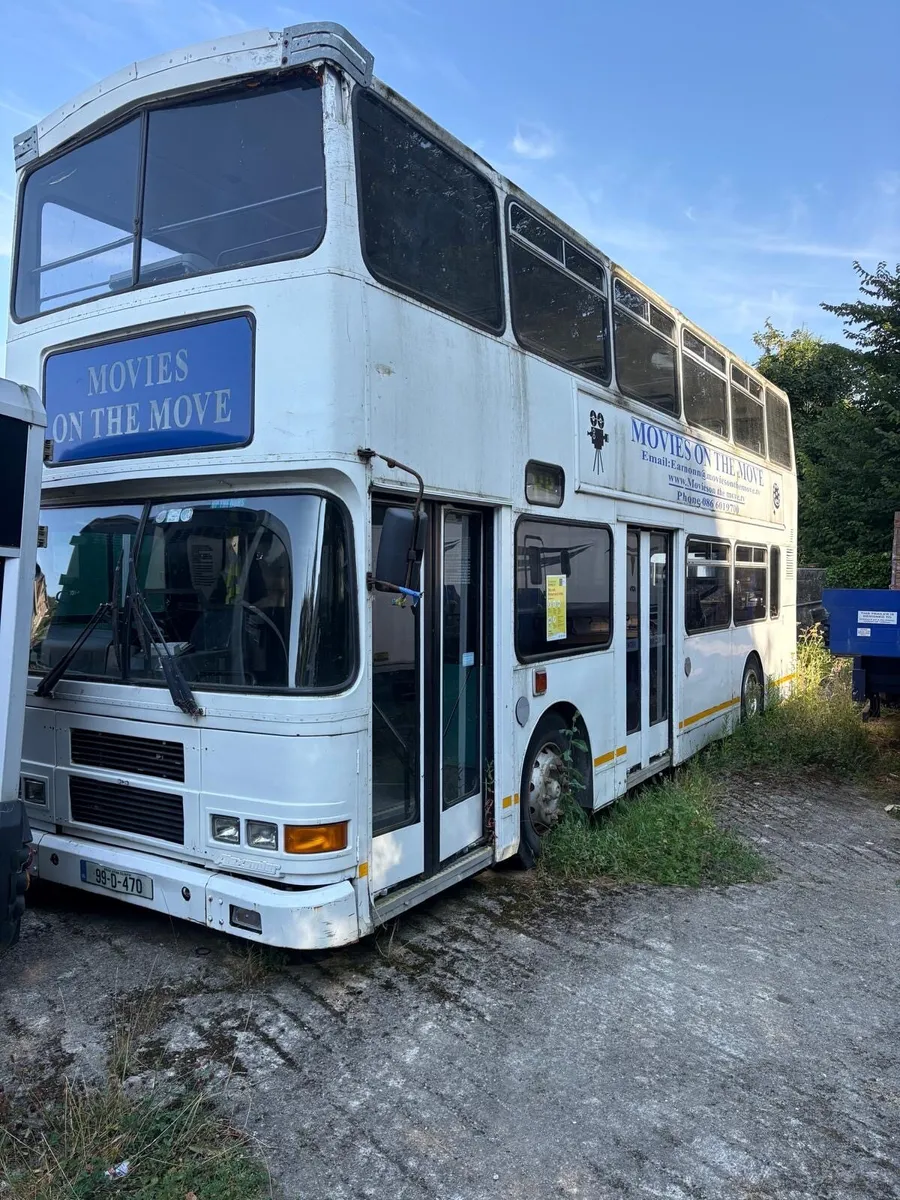 2 double decker’s - Image 2