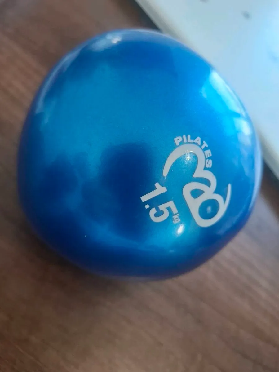 Fitness Mad Pilates Ball - Image 3