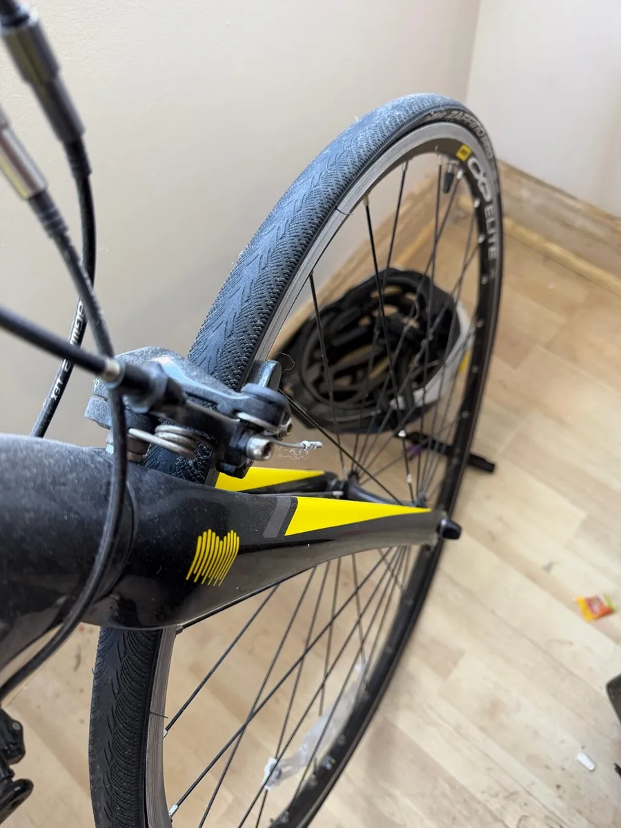 Boardman C7 carbon road bike - Image 2