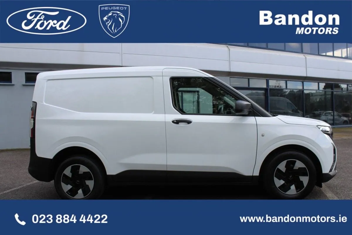 Ford Courier 262 Ford E-Transit Courier Trend 43WH - Image 3