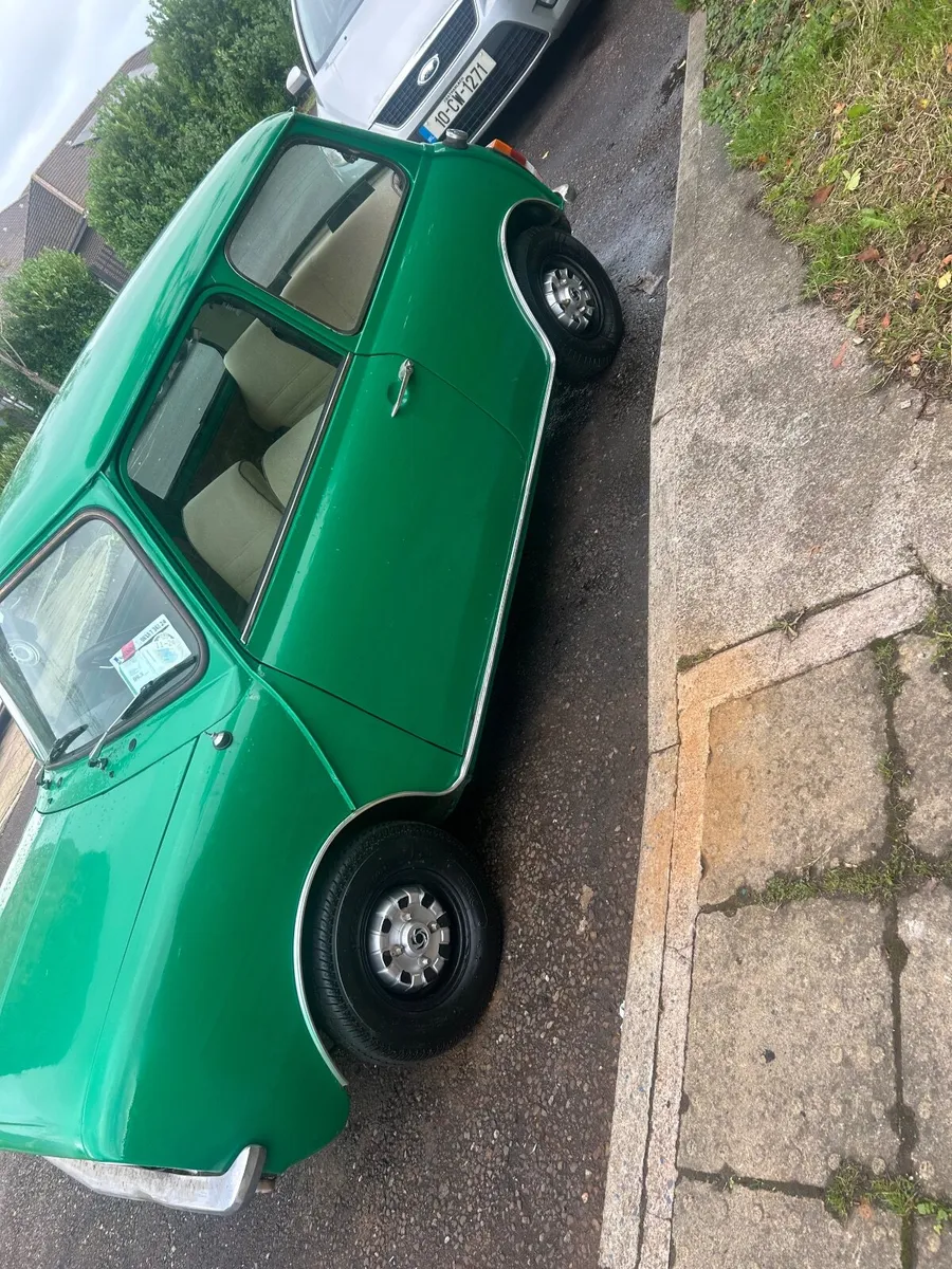 Austin Mini 1977 - Image 2