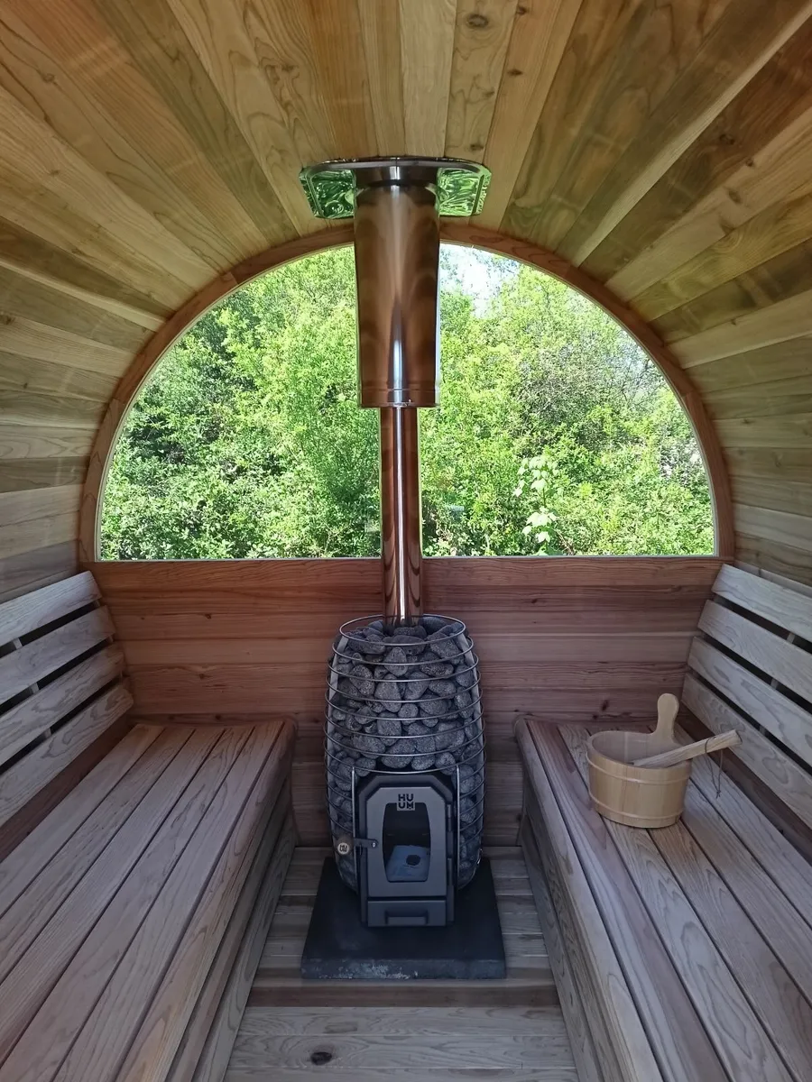 Canadian Red Cedar Barrel Sauna 296 cm - Image 3