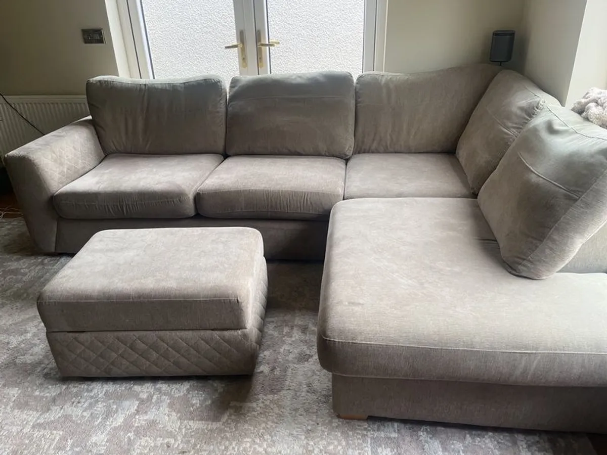 Sofa - Image 2